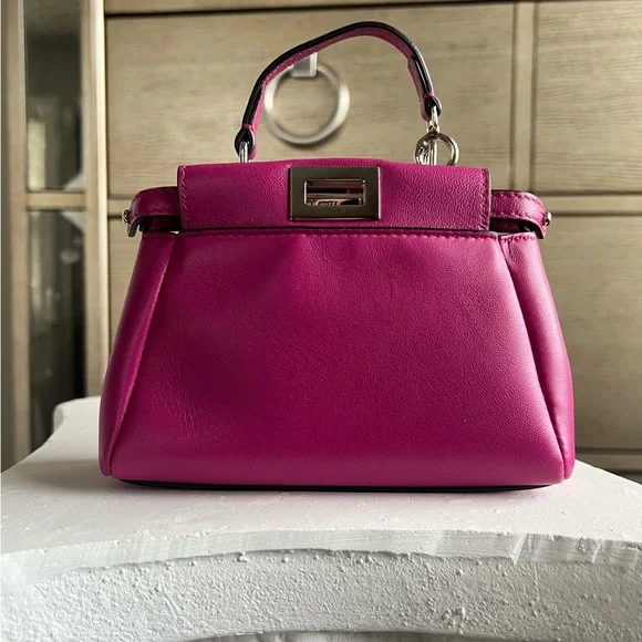 Fendi micro peekaboo fuchsia bag - Picture 2 of 14